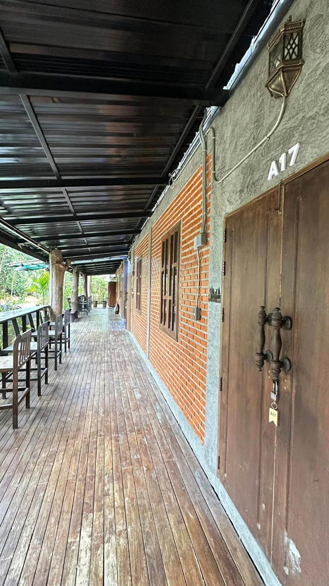 บ้านภทรพรรณ ขุนยวม แม่ฮ่องสอน Ban Pataraphan Khunyuam Maehongson Thailand Ban Khun Yuam Exterior photo